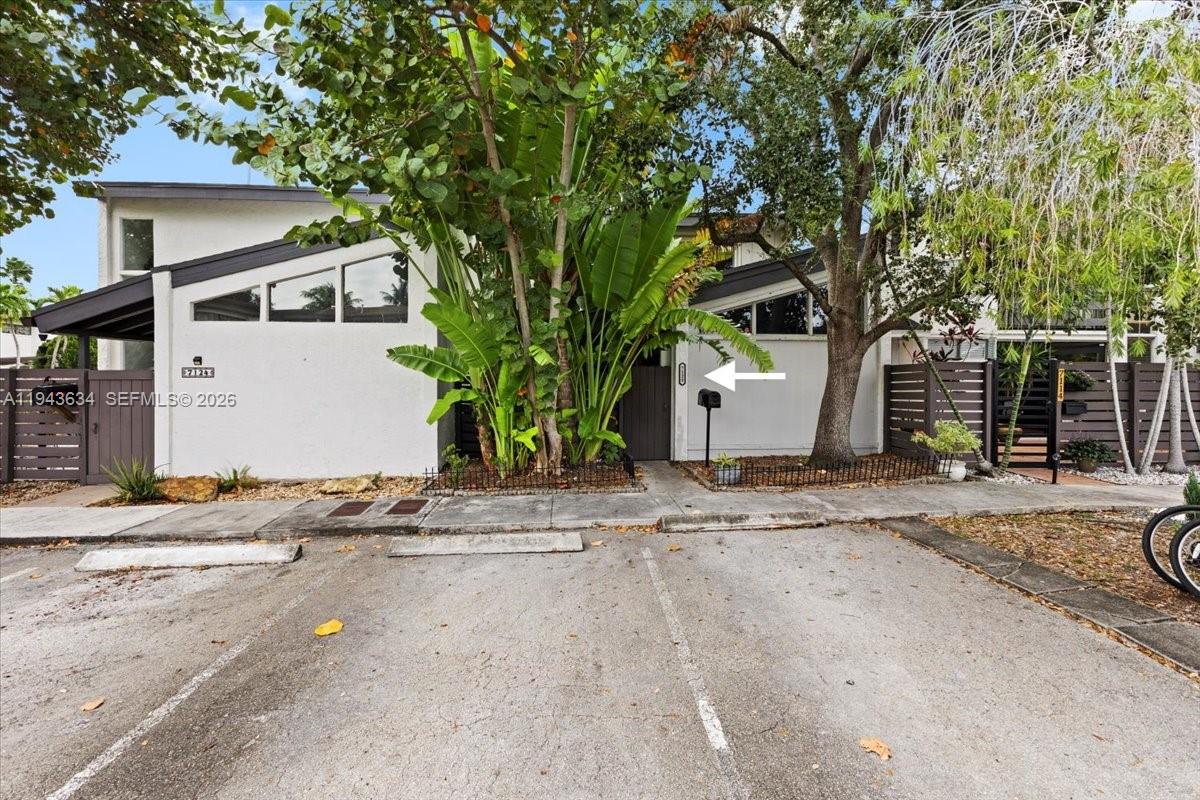7120 SW 112th Ave, Miami FL 33173
