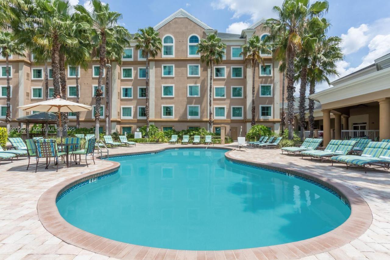 8303 PALM PARKWAY # 106, Orlando FL 32836