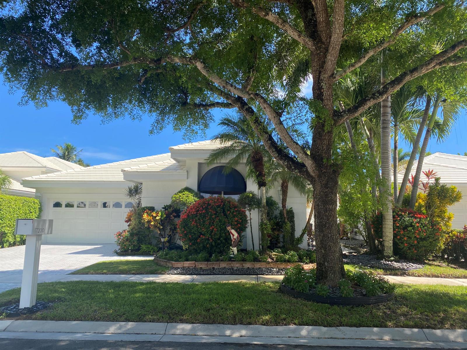 17200 Huntington Park Way, Boca Raton FL 33496