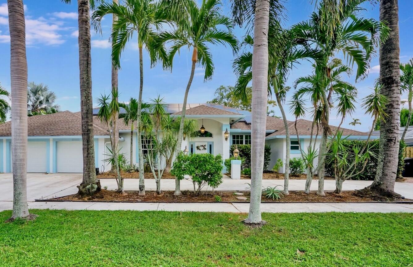 1212 Mulberry Place, Wellington FL 33414