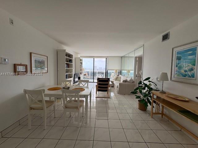 3625 N Country Club Dr # 4, Aventura FL 33180