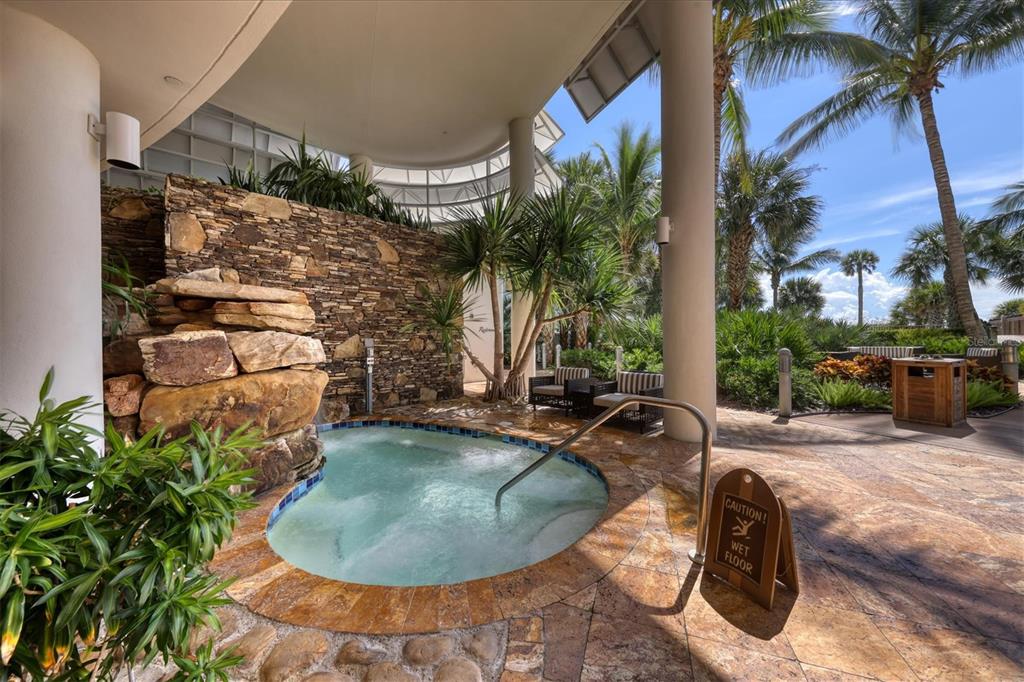 915 SEASIDE DRIVE UNIT 512, SARASOTA, FL — photo 2 of 30