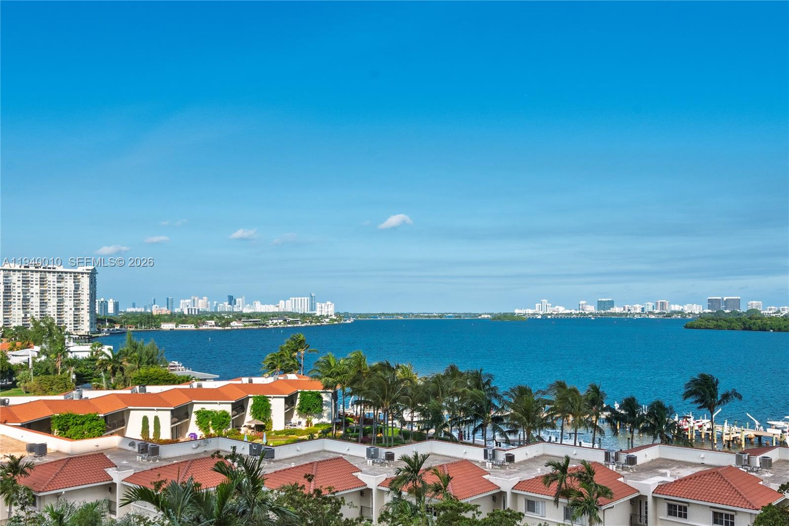 4000 Towerside Ter # 805, Miami FL 33138