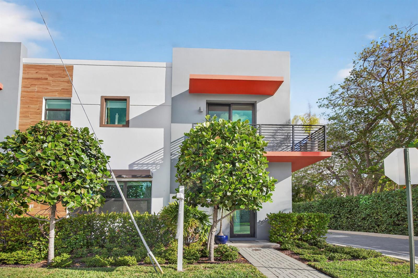 1047 NE 34th Court # 1047, Oakland Park FL 33334