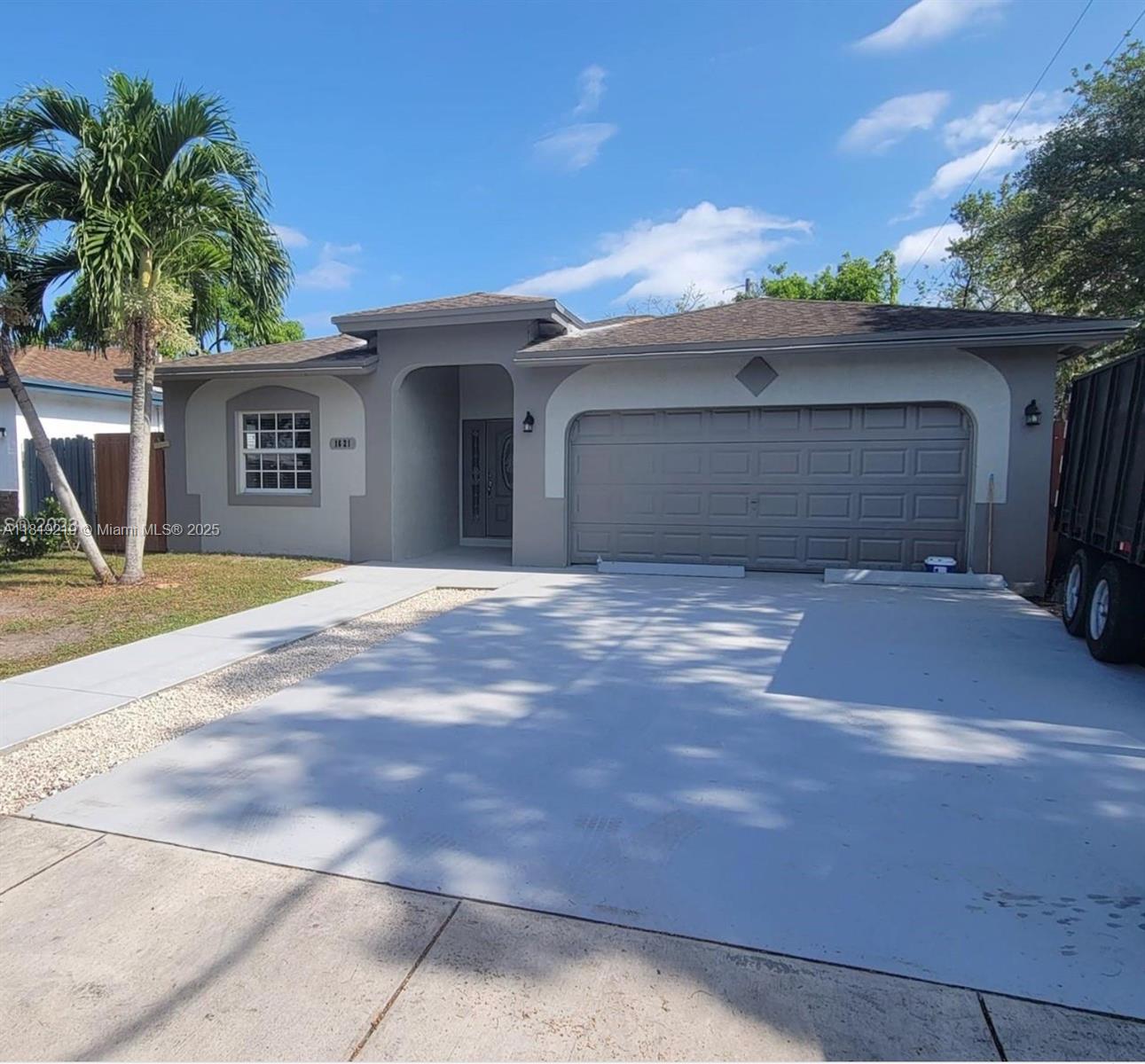 1621 NW 118th St, Miami FL 33167