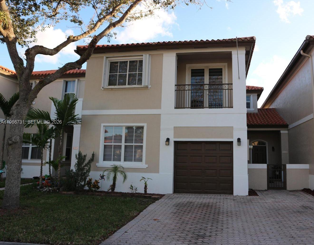 8330 NW 143rd Ter, Miami Lakes FL 33016
