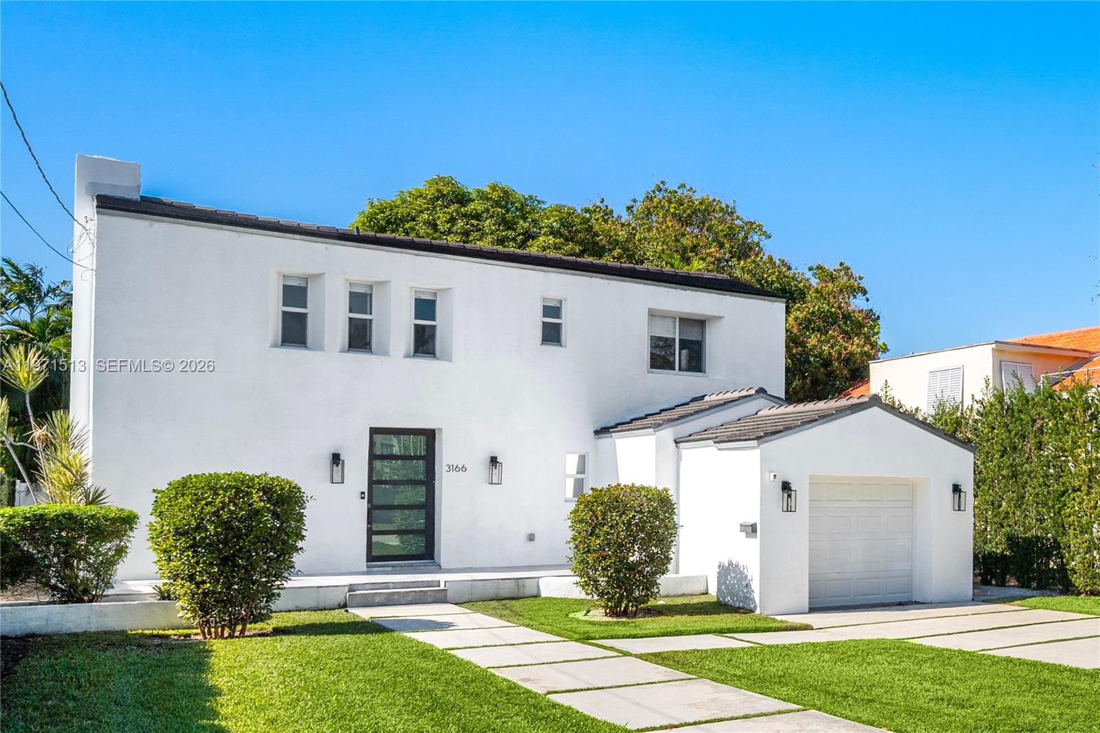 3166 Royal Palm Ave, Miami Beach FL 33140