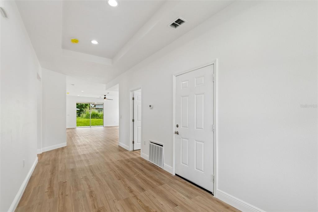 2523 AVENUE E SW, WINTER HAVEN, FL — photo 5 of 30