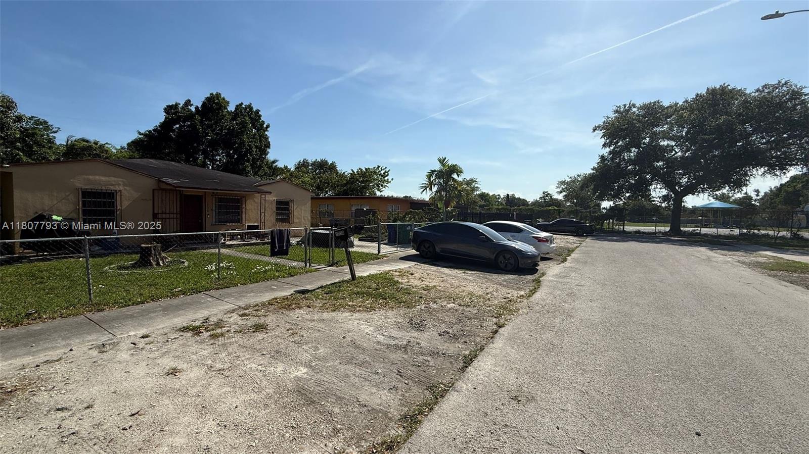 1230 NW 113th Ter, Miami FL 33167