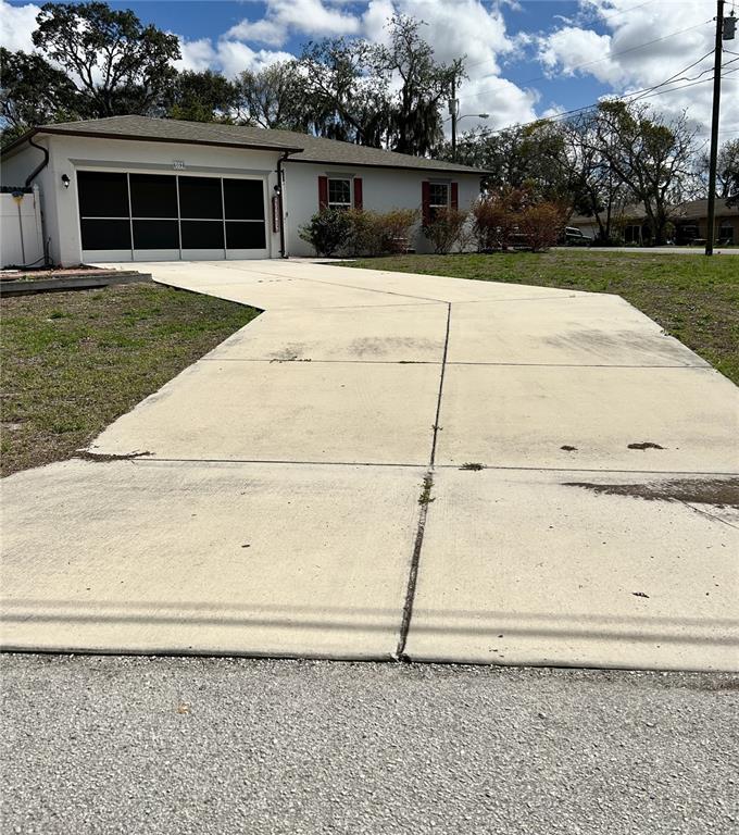 4096 THUNDERBIRD AVENUE, SPRING HILL, FL — photo 3 of 21
