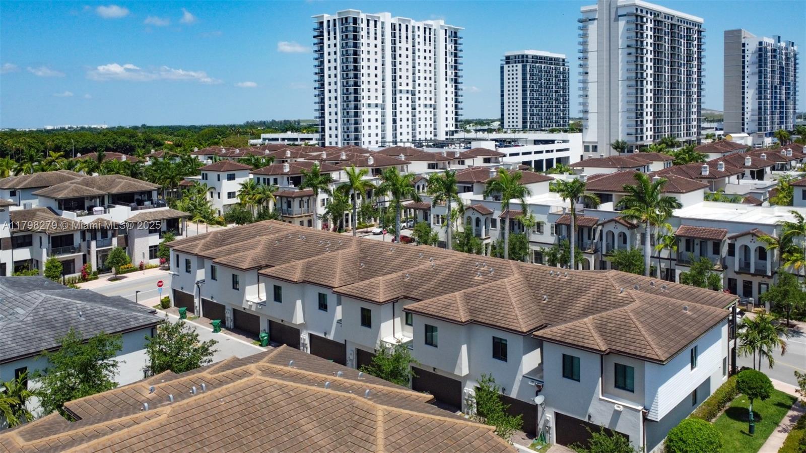 4962 NW 83rd Path # 4962, Doral FL 33166