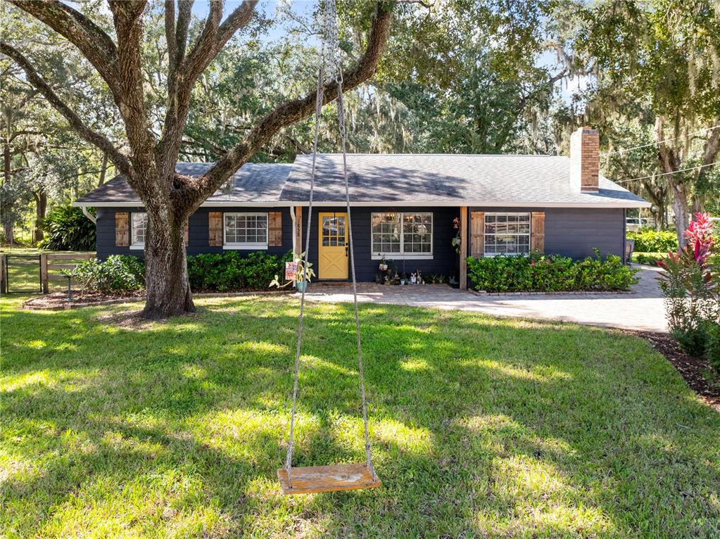 1838 MIDLAND DRIVE