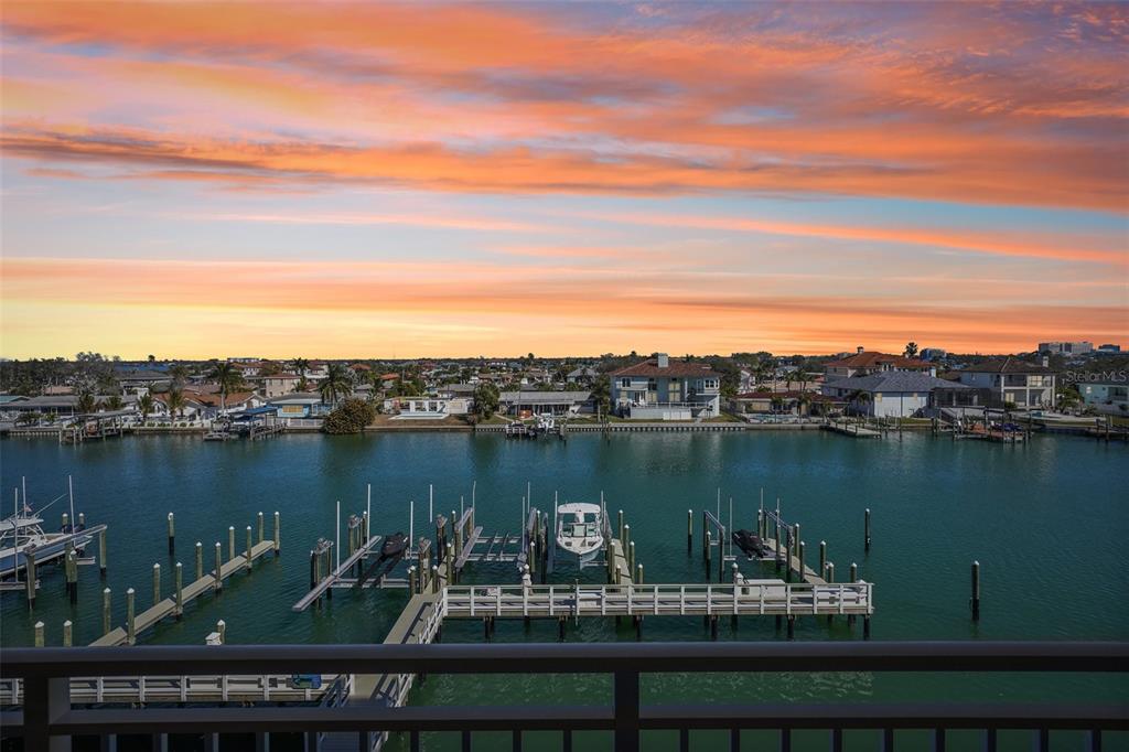 125 ISLAND WAY UNIT 404