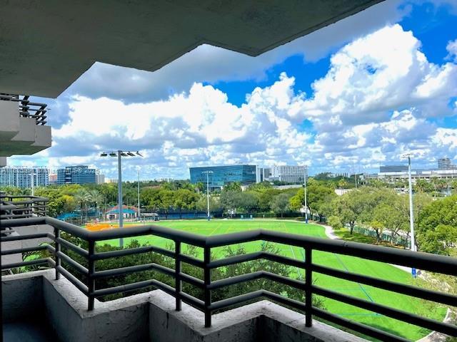 3300 NE 191st St # 703, Aventura FL 33180