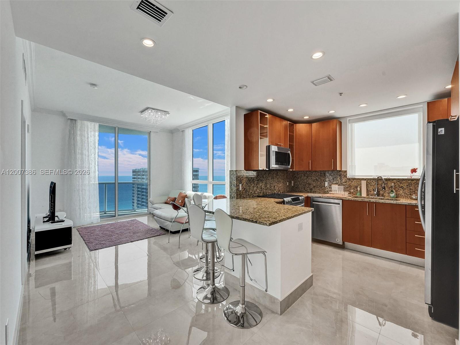 1945 S Ocean Dr # 2101, Hallandale Beach FL 33009