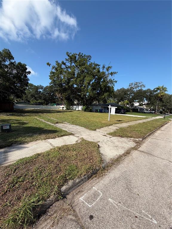 4608 W EL PRADO BOULEVARD, TAMPA, FL — photo 5 of 5