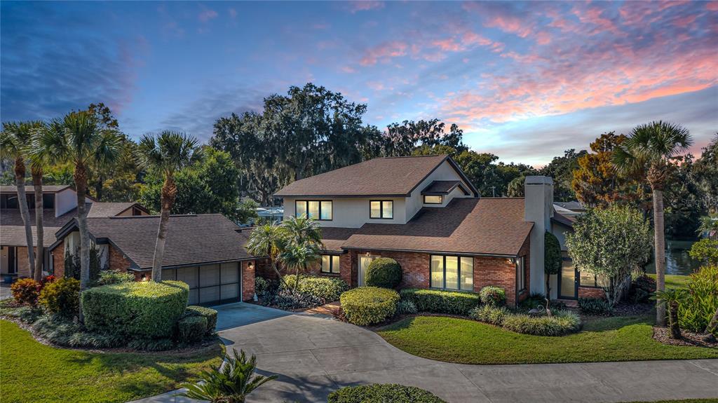 104 ACACIA POINT