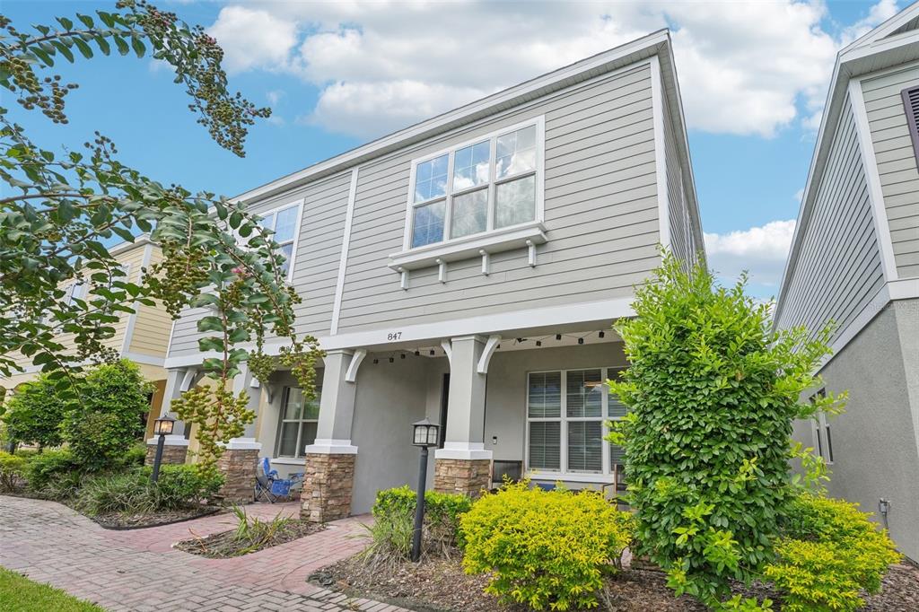 847 AURORA WAY