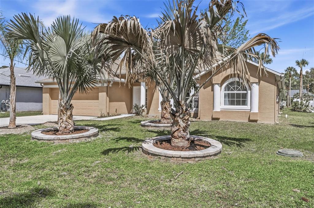 33 PHOENIX LANE, PALM COAST, FL — photo 2 of 30