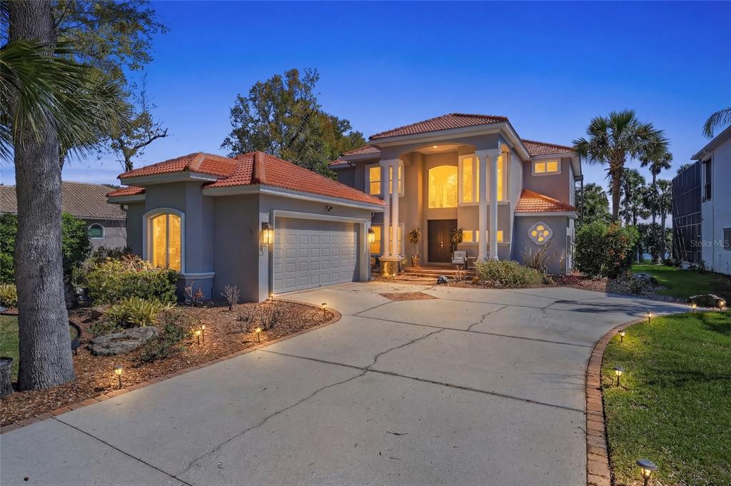 83 S RIVERWALK DRIVE