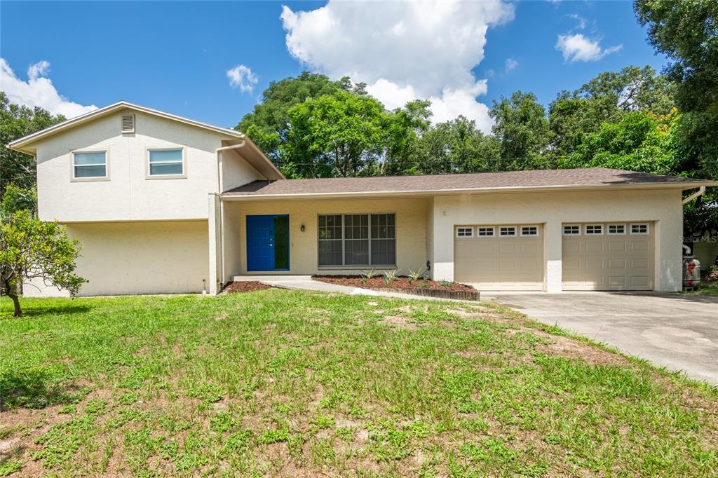 514 CRESTOVER DRIVE
