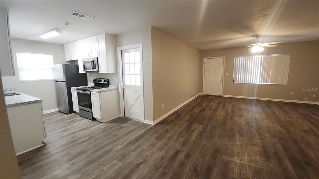 908 WESTMORE AVENUE, BRANDON, FL — photo 3 of 15