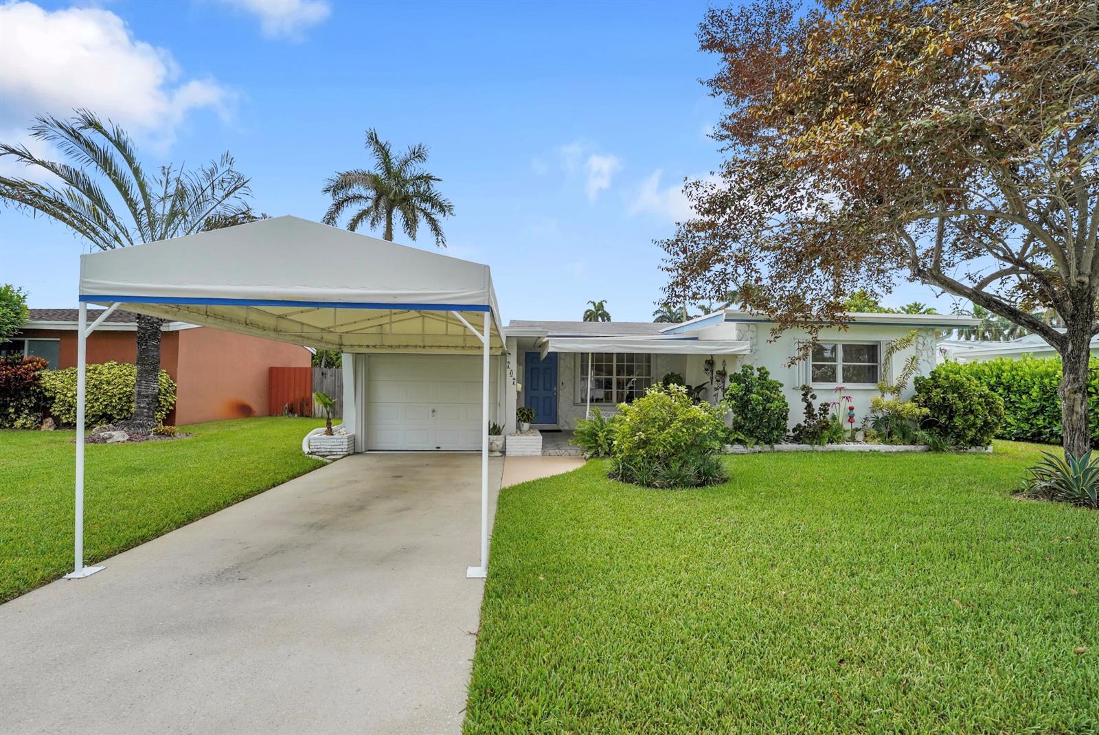 707 N 32nd Avenue, Hollywood FL 33021