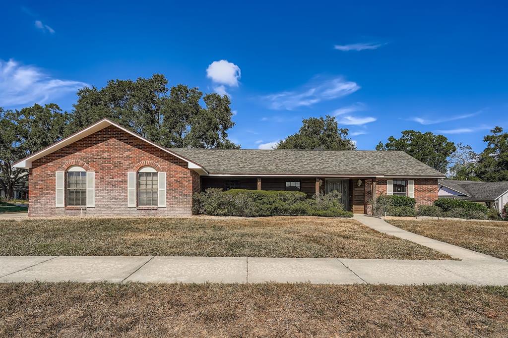 902 RETRIEVER AVENUE