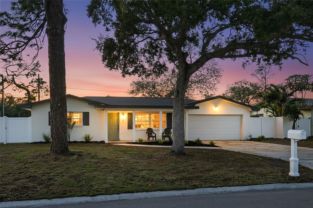 1736 SHARONDALE DRIVE