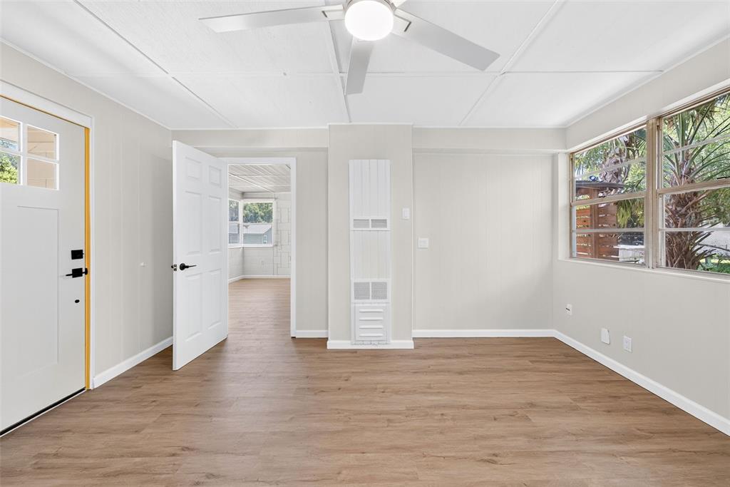 1202 E CAROLINE STREET, TAVARES, FL — photo 3 of 12