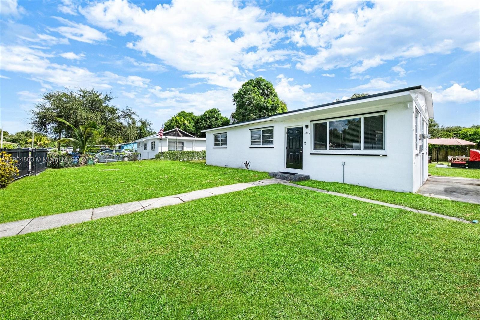 1890 NW 93rd Ter, Miami FL 33147