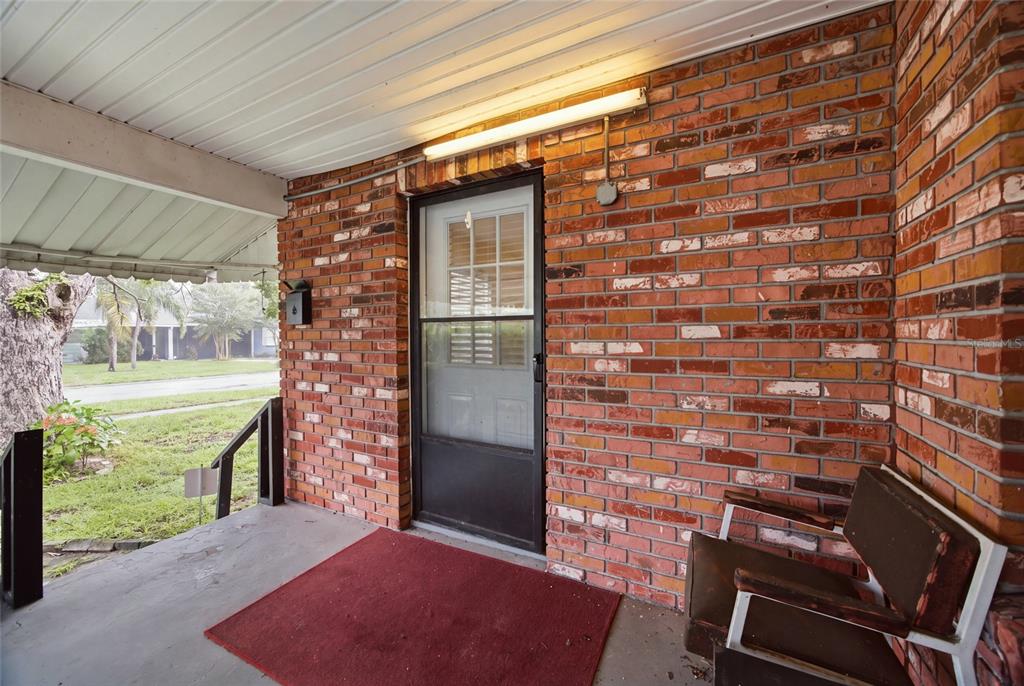 1416 E IDLEWILD AVENUE, TAMPA, FL — photo 5 of 27