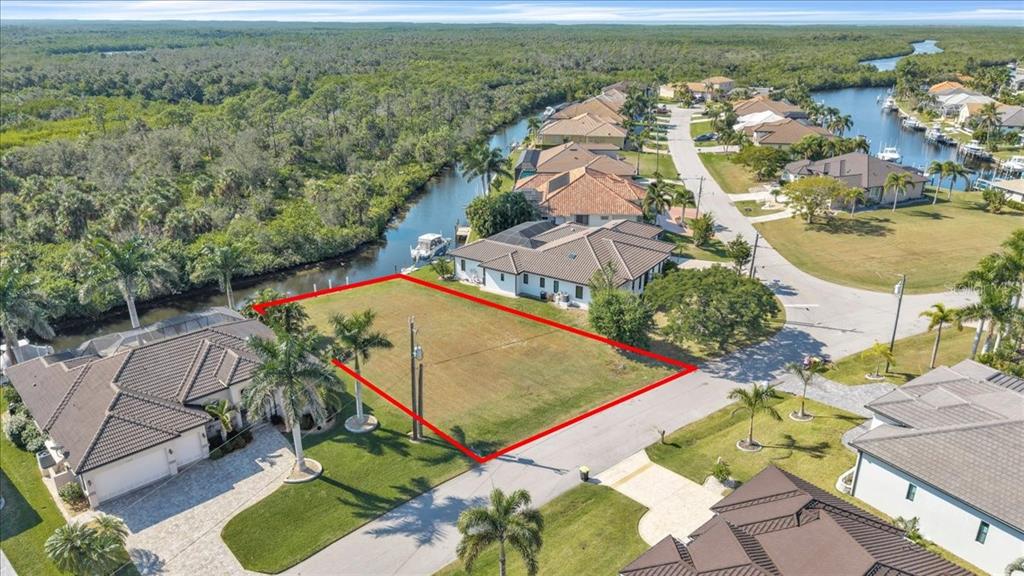 5025 PALERMO DRIVE, PUNTA GORDA, FL — photo 5 of 17
