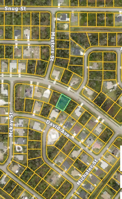 This is a map showing a highlighted vacant lot located along a curved residential street — N CRANBERRY BOULEVARD, NORTH PORT, FL