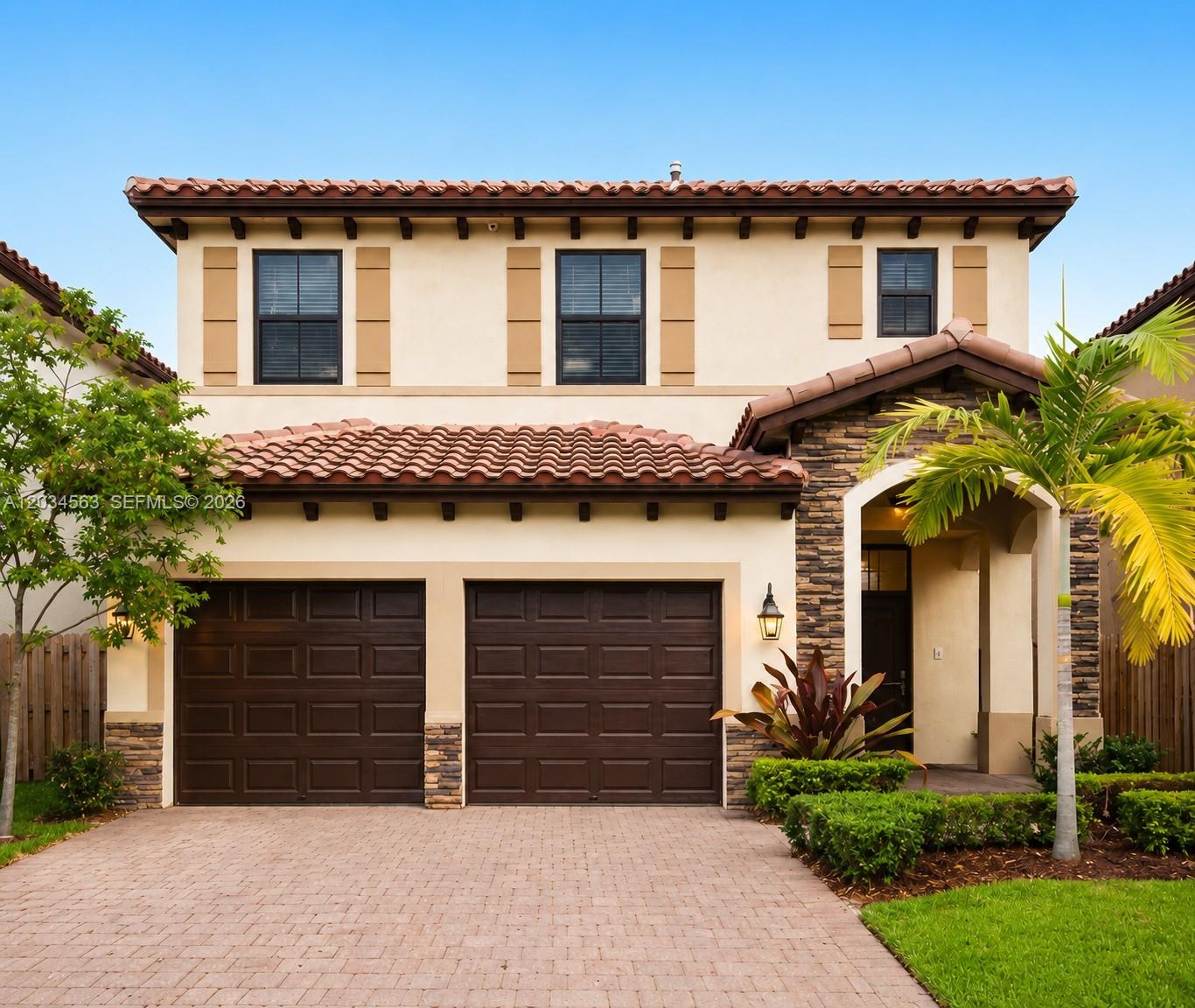 2434 NE 1st St # 2434, Homestead FL 33033