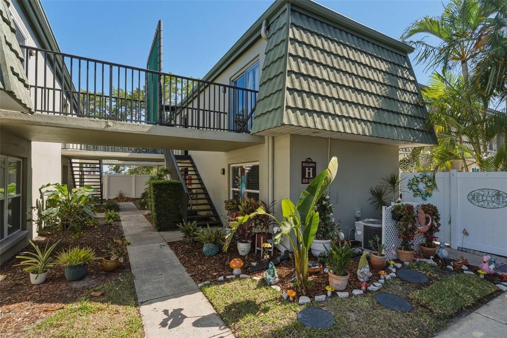 1799 N HIGHLAND AVENUE UNIT 114