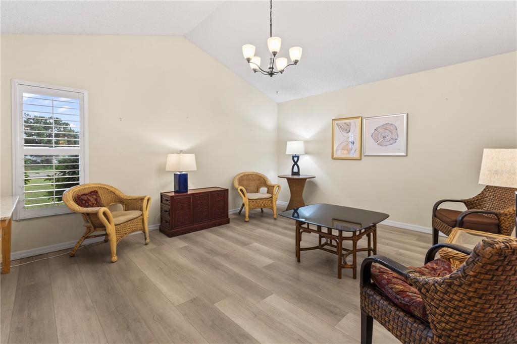 4096 CENTER POINTE PLACE UNIT 20B, SARASOTA, FL — photo 3 of 27