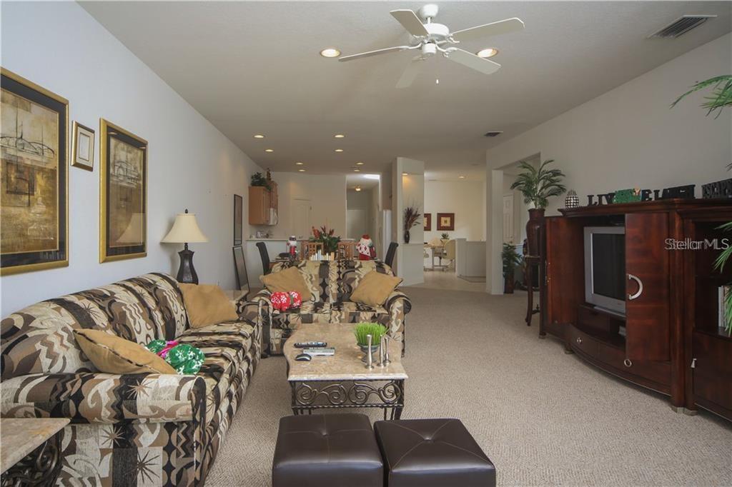 8218 EAGLE ISLES PLACE, BRADENTON, FL — photo 5 of 25