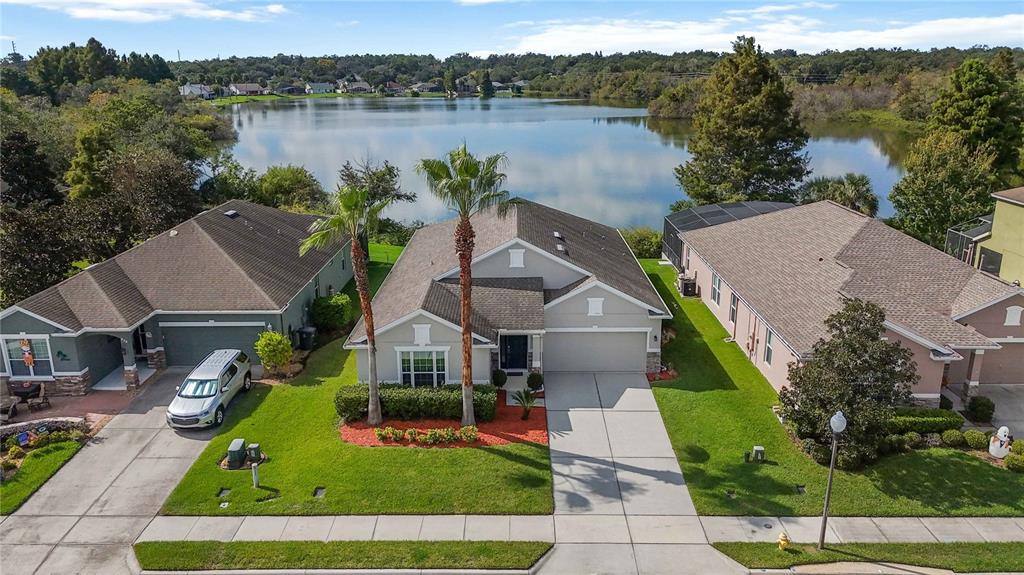 832 EAGLE VISTA WAY