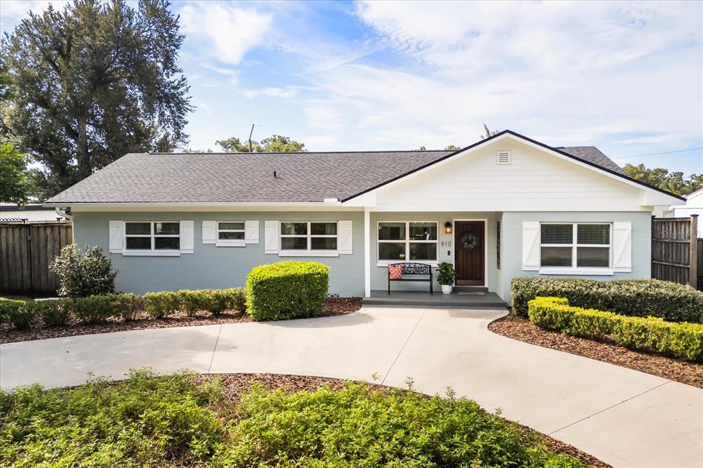 810 BUCKWOOD DRIVE