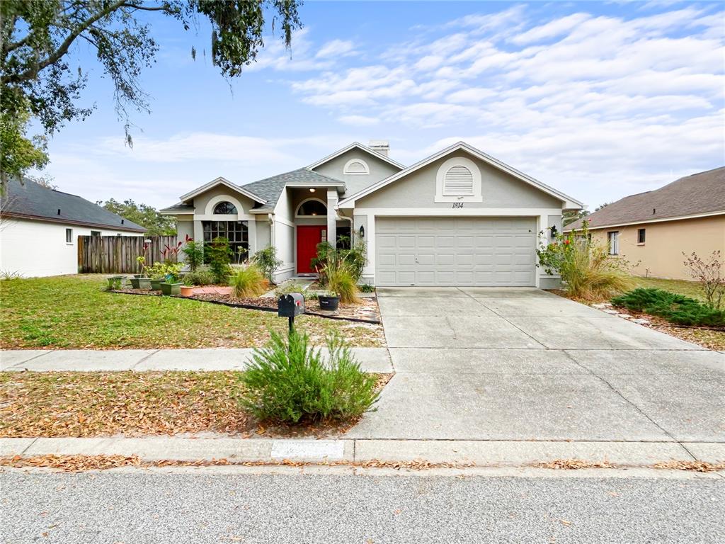 1814 CANDLESTICK COURT