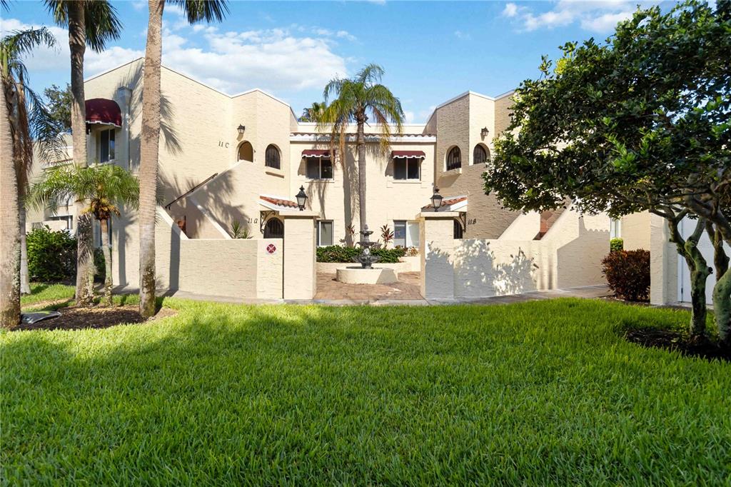 6101 34TH STREET W UNIT 11C