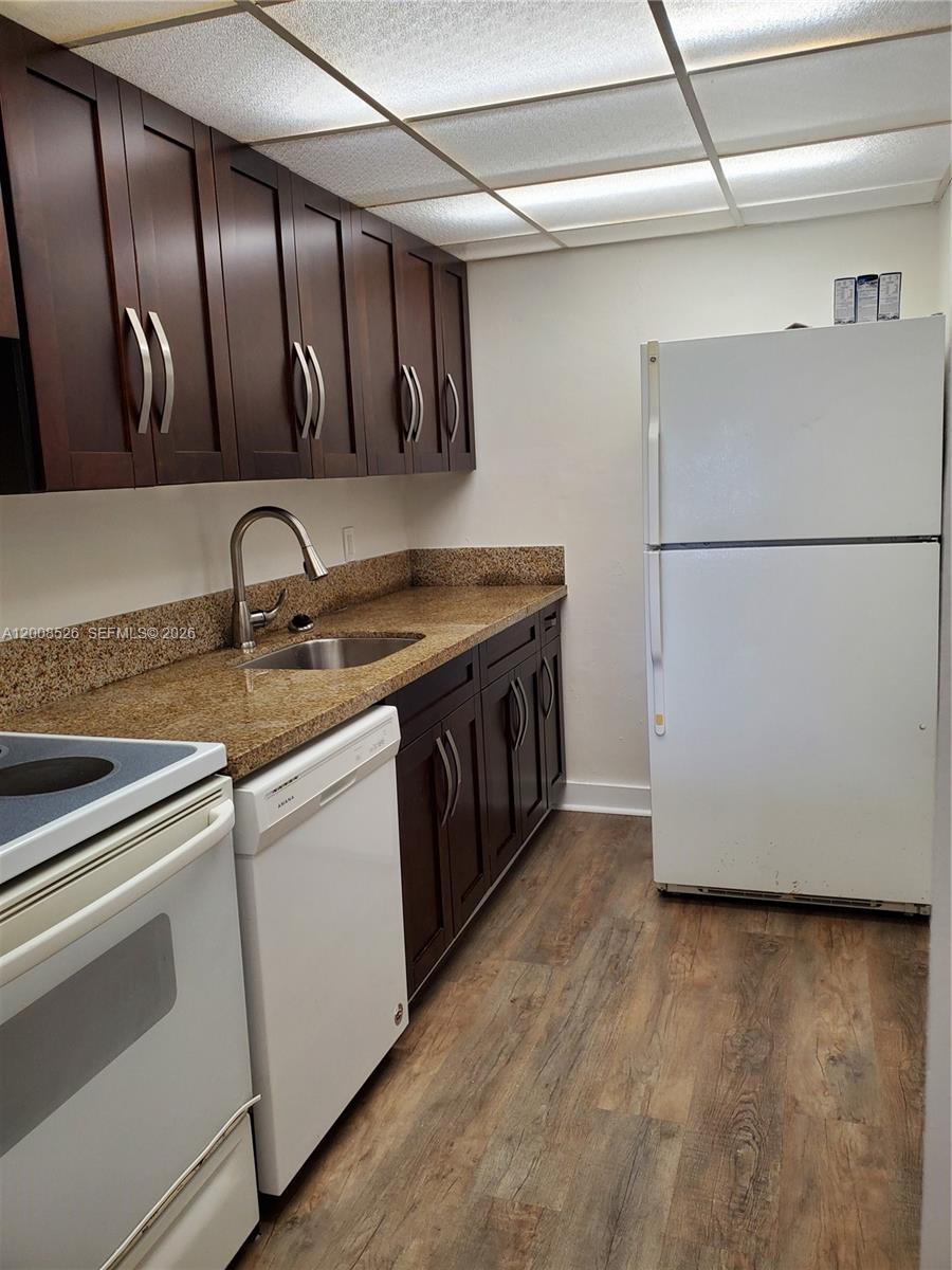 1230 NE 139th St # 409, North Miami FL 33161