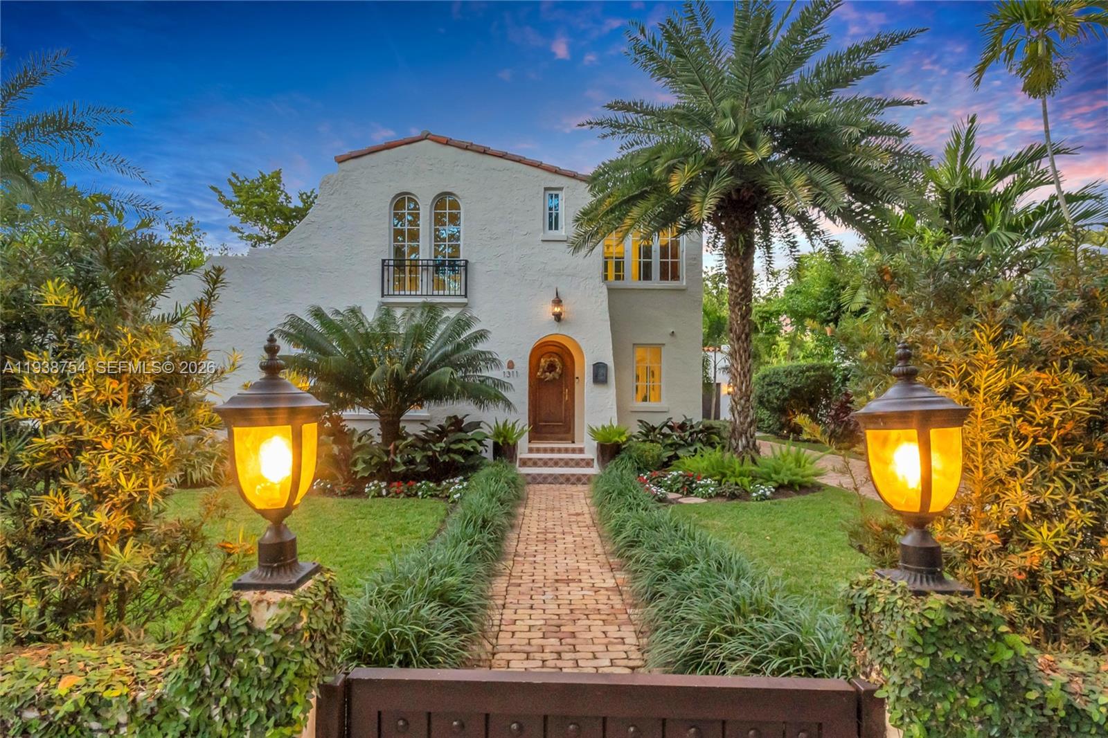 1311 Alhambra Cir, Coral Gables FL 33134