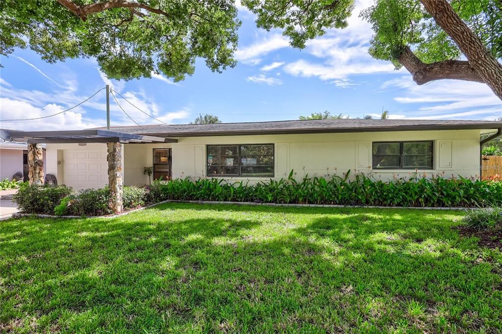 8532 KUMQUAT AVENUE, SEMINOLE, FL — photo 2 of 30