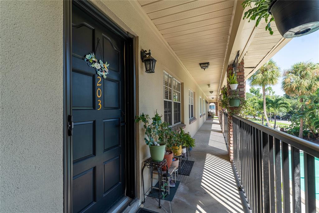 208 DANUBE AVENUE UNIT 203