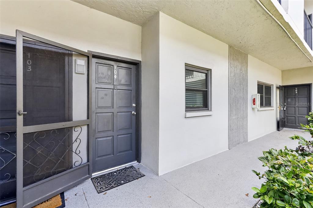 2650 COUNTRYSIDE BOULEVARD UNIT B104