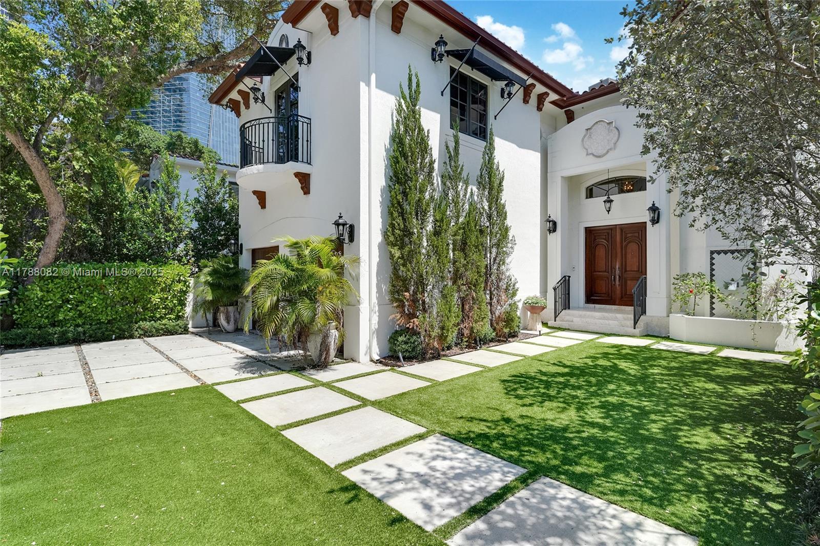 1563 S Miami Ave, Miami FL 33129