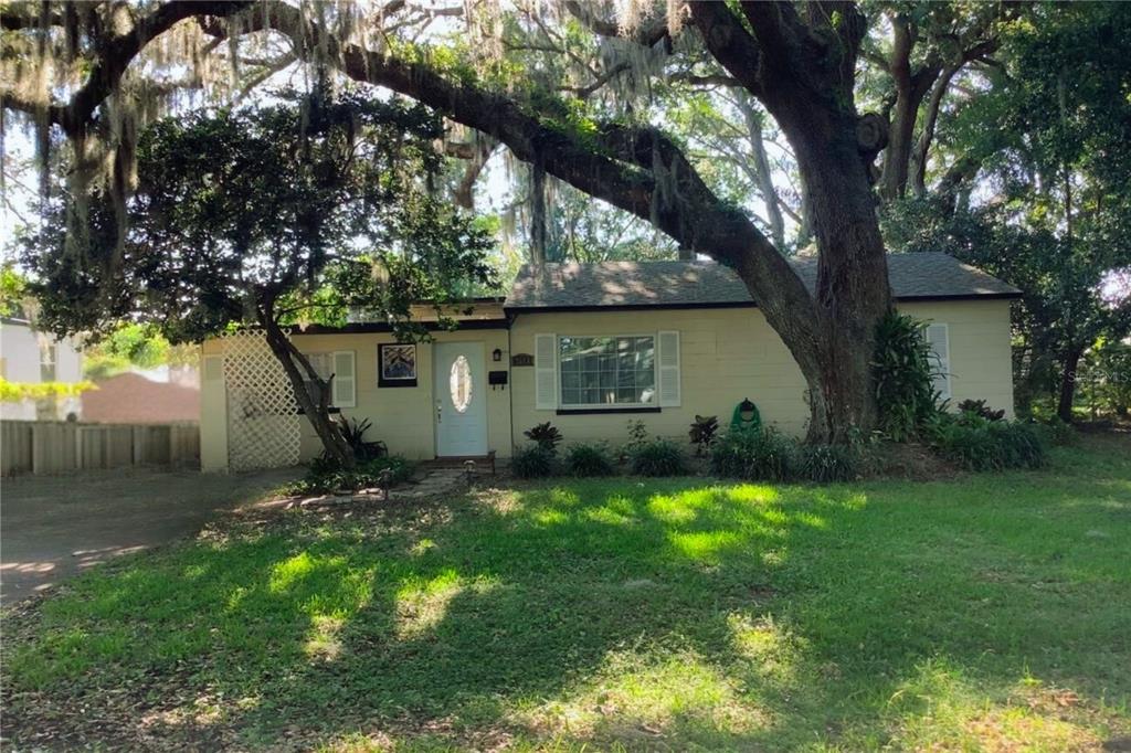 3513 FAIRWAY LANE