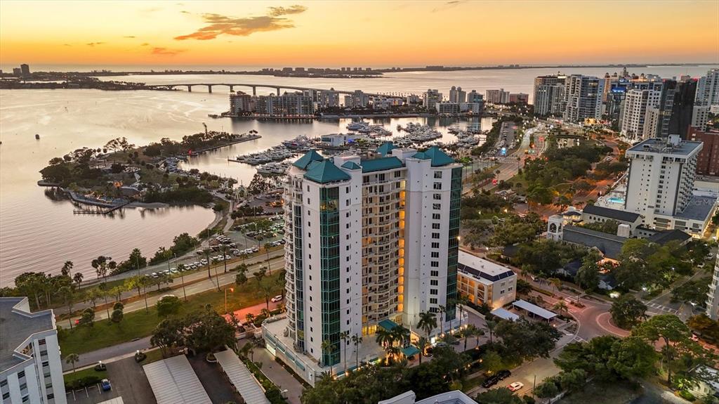 340 S PALM AVENUE UNIT 32